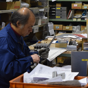 検品出荷現場02